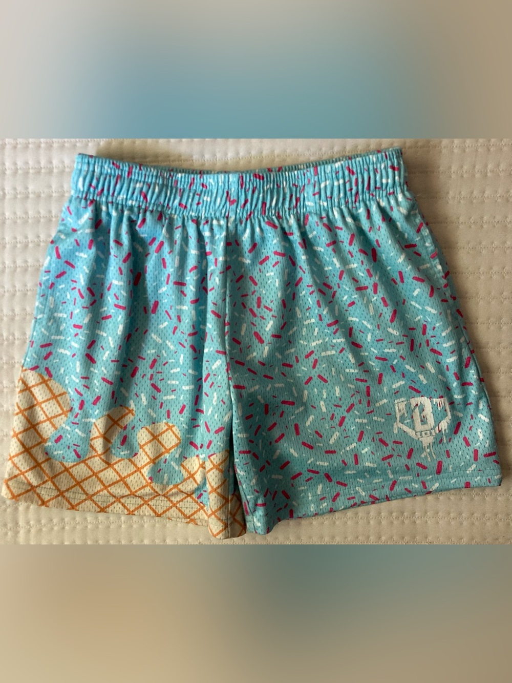 Baseball Lifestyle 101 Blue Mesh Ice Cream Shorts Boys Large 5” Inseam